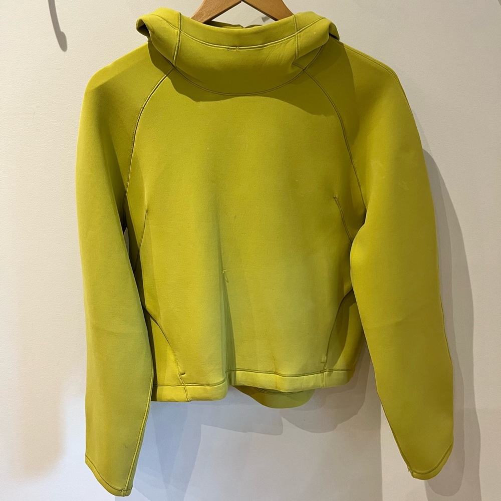 Lululemon AirWrap Hoodie, lime, size 6